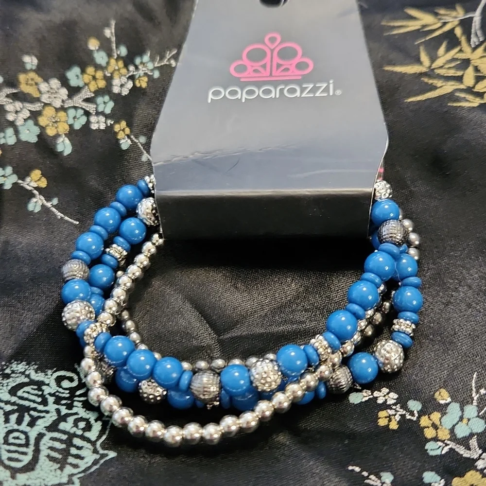 Paparazzi Teal & Silvertone Bracelets - Picture 1 of 1